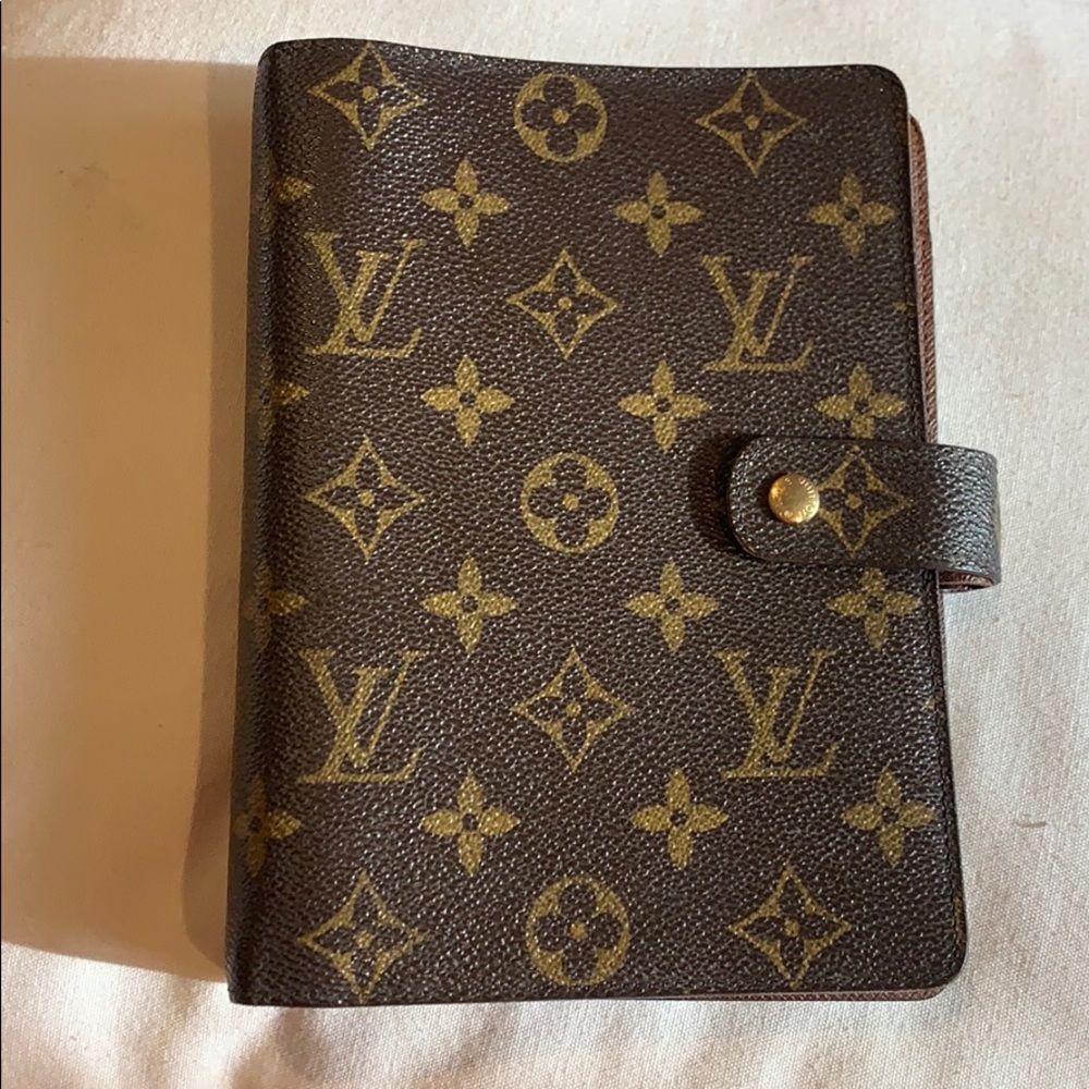 Authentic Louis Vuitton Agenda